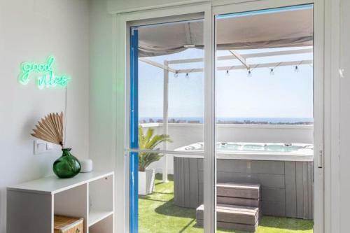 Beautiful Villa Private Pool & Jacuzzi With Panoramic Views