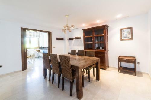 Private Villa Martaver, Swiming Pool, Bbq & Pool Table