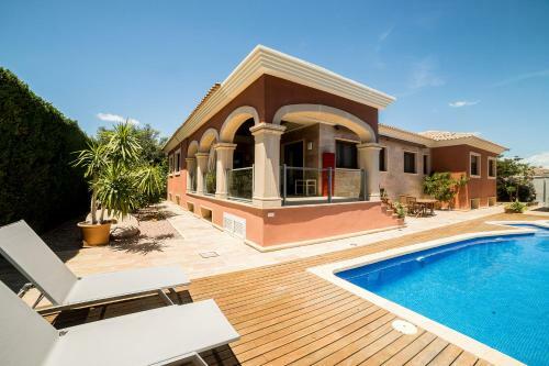 Private Villa Martaver, Swiming Pool, Bbq & Pool Table