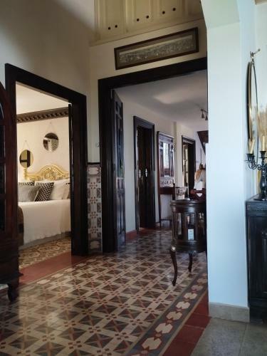 Luxury Colonial Country Villa