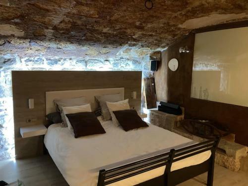 Apartamento Su�te Sant Sebasti� Con Jacuzzi, Sauna Y Jard�n