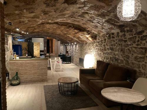 Apartamento Su�te Sant Sebasti� Con Jacuzzi, Sauna Y Jard�n