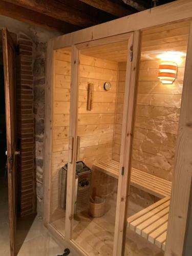 Apartamento Su�te Sant Sebasti� Con Jacuzzi, Sauna Y Jard�n