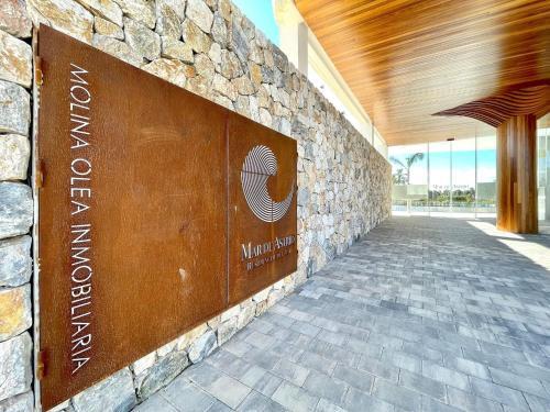 Lush Apartment With Pool Near Playa Granada