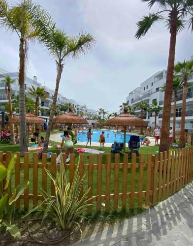 Apartamento Playa Granada Experience