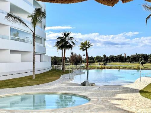 Apartment With Shared Pool In Playa Granada