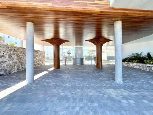 Apartment With Shared Pool In Playa Granada