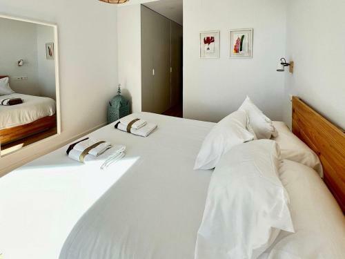 Apartment With Shared Pool In Playa Granada