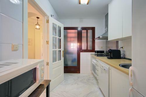 Apartamento Comeback Nights In White Satin