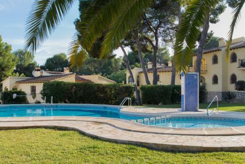 Apartamento En Moraira Con Piscina