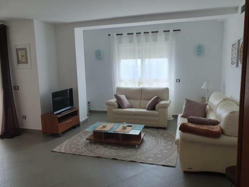 Espacioso Apartamento En Primera L�nea Del Mar