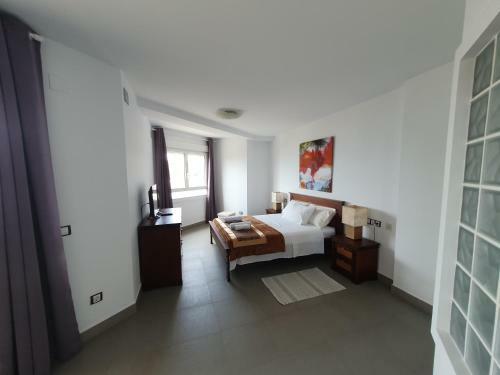 Espacioso Apartamento En Primera L�nea Del Mar