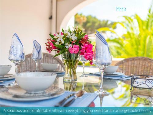 Villa George - Hmr Holidays