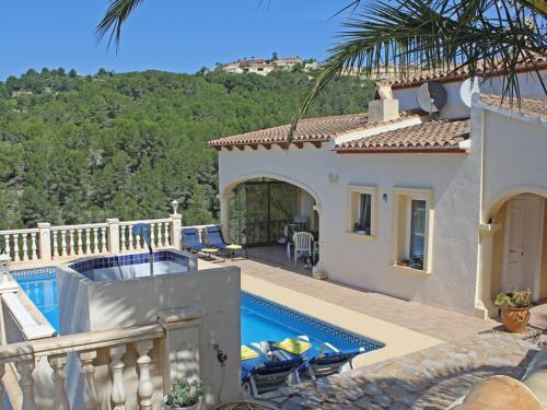 Villa Moraira, 2 Dormitorios, 4 Personas - Es-216-13