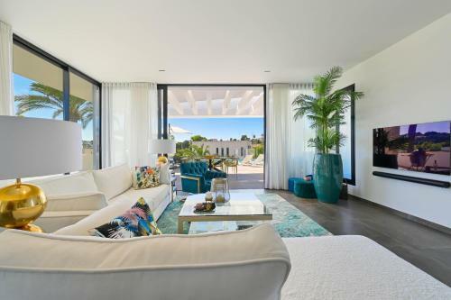 Villa Graham Holiday Rentals - Horizon