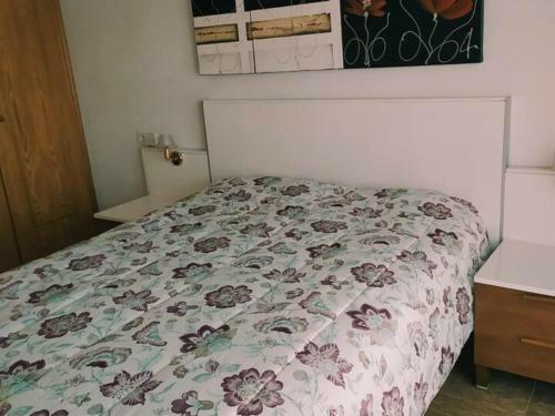 Casa Miami Playa, 4 Dormitorios, 8 Personas - Es-9-156