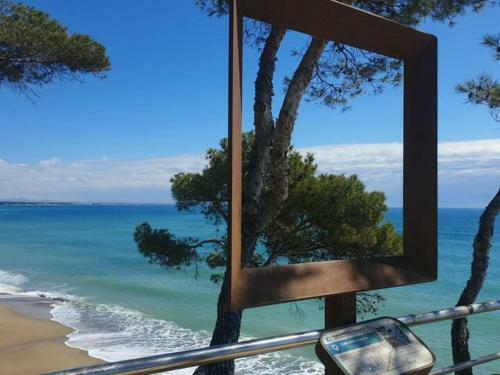 Apartamento Miami Playa, 2 Dormitorios, 4 Personas - Es-9-164