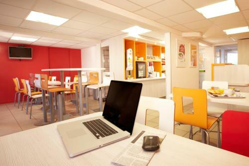 Hotel Premiere Classe Caen Est - Mondeville