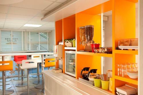 Hotel Premiere Classe Caen Est - Mondeville