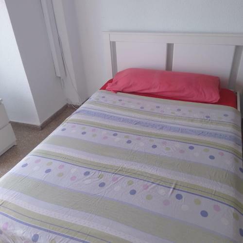 Bed & Breakfast Piso A 1 Minuto Universidad Ceu