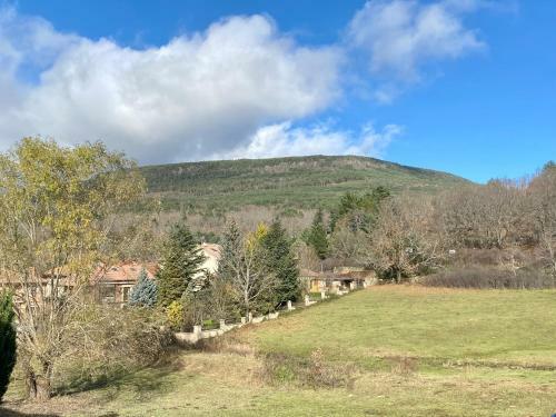 Los Robles Apartamento Tur�stico Vut