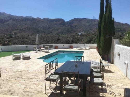 Hostal Villa With Private Pool And Amazing Mountain And Sea Views No Young Groups Allowed