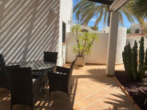 Apartamento Mojacar Villa - Villa Caletta - 4 Bedroom - Sleeps 8 - R954
