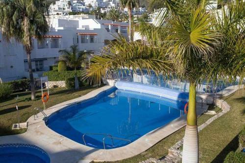 Acogedor Apartamento Con Extensa Terraza Soleada