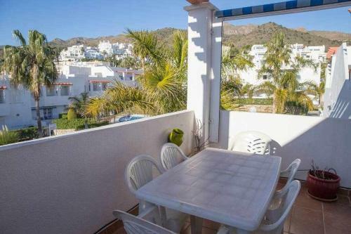 Acogedor Apartamento Con Extensa Terraza Soleada