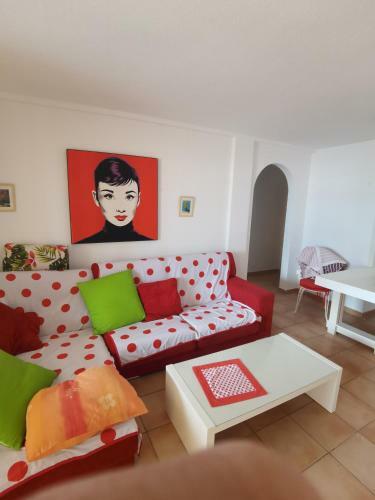 Apartamento El Palmeral 1� L�nea