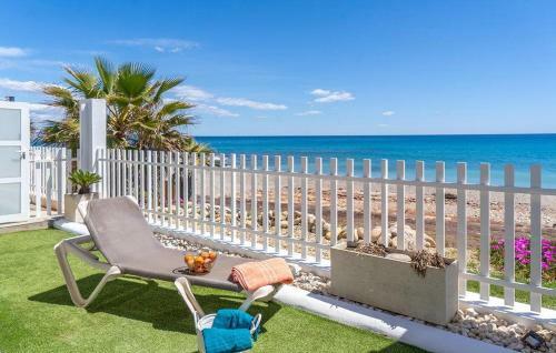 Casa Con Acceso Directo A La Playa De Moj�car