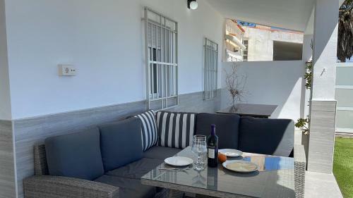 Casa Con Acceso Directo A La Playa De Moj�car