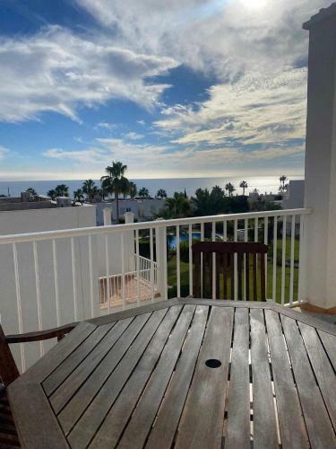 Apartamento Hermoso Aparatmento Ubicado Cerca De Barestiendas