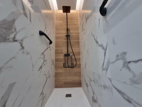 Villa De Lujo Con Piscina Climatizada