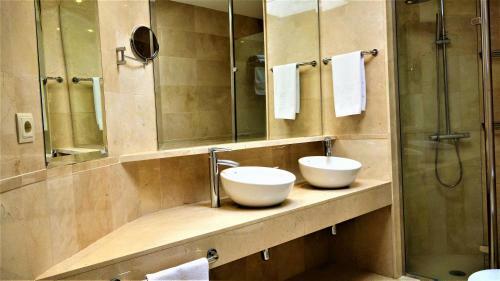 Villa De Luxe 5***** Golf - Piscine Chauff�e - Home Cin�ma - Billard