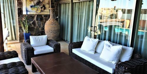 Villa De Luxe 5***** Golf - Piscine Chauff�e - Home Cin�ma - Billard