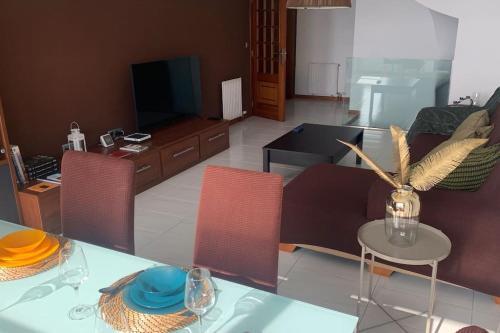 Adosado Con Incre�bles Vistas A 150m De La Playa