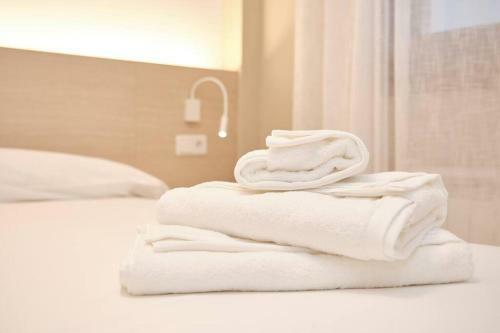Yuhom, Casas Con Alma, Xacedos 1