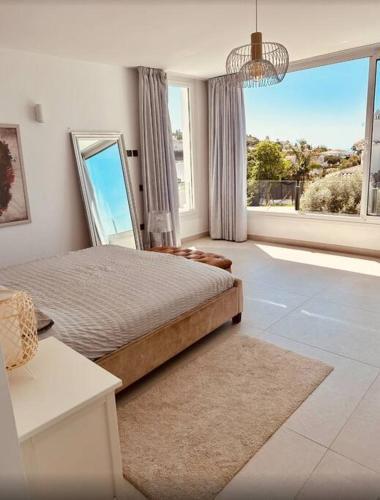 Brand-new Contemporary Villa