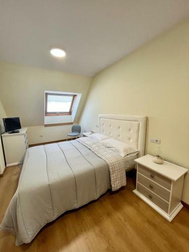 Apartamento Centro De Mi�o - Pumariega