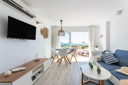 Apartamento Seafront Beach House Rocas Del Mar
