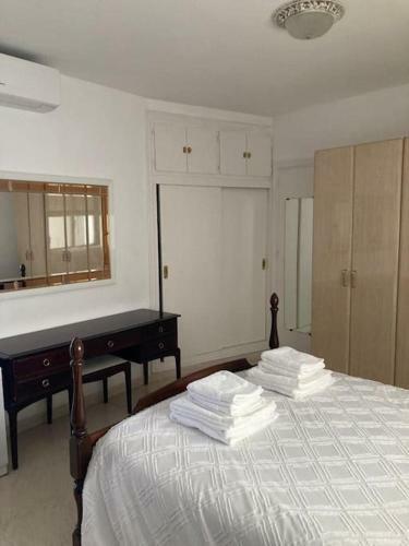 Espacioso Apartamento De Dos Dormitorios En Mijas