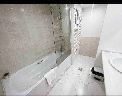 Apartamento Miraflores Beach - Sea Front - Luxury