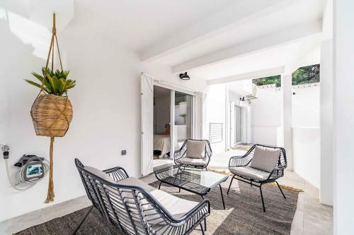 91-exclusive Modern Villa With Private Pool , Mijas