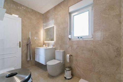 87-townhouse With Stunning Views, Mijas