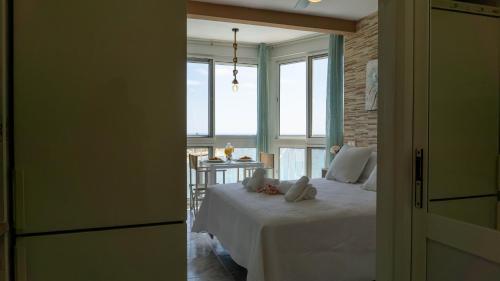 Almirante Apartment Sea Views