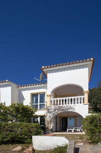 Cosy Townhouse Mijas With Views