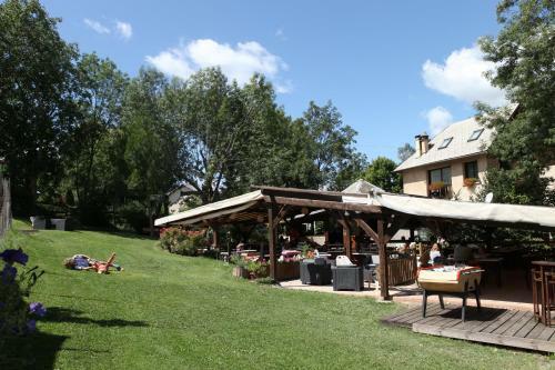 Camping-hotel De Plein Air Les 2 Bois