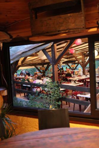 Camping-hotel De Plein Air Les 2 Bois
