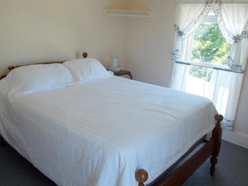 Bed & Breakfast Inn At The Isles